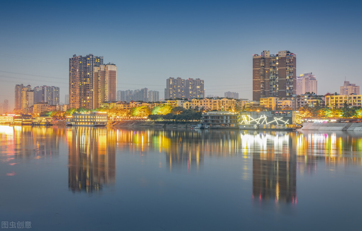 四(sì)川5個地級(jí)中(zhōng)等(děng)城市将晉升為(wéi)大城市(shì)，未來15年(nián)大城(chéng)市(shì)數量達(dá)11個